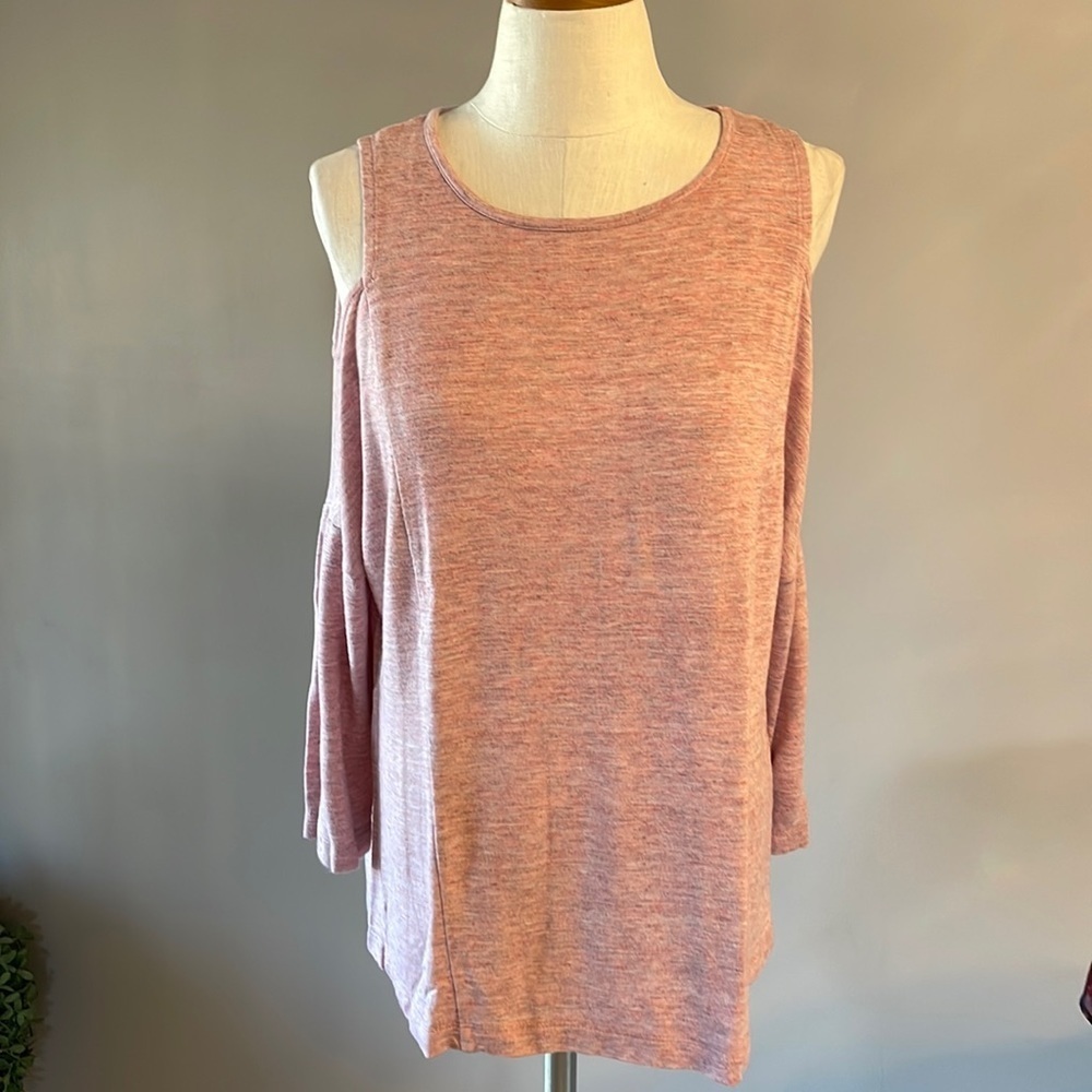 Jasmine and Juliana SUPER SOFT Cold Shoulder long sleeve knit top size M pink